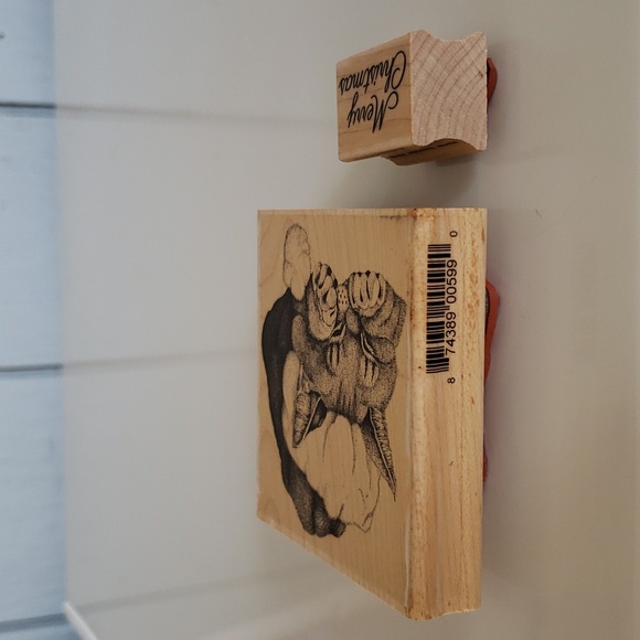 2 Stamps Merry Christmas Stamp F7025 Cat with Santa Hat - Picture 7 of 11